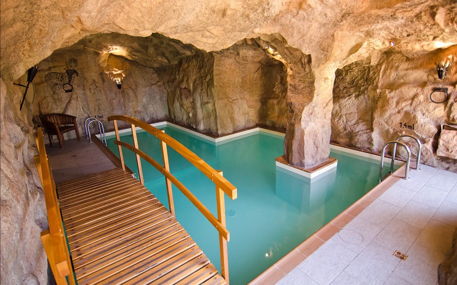 Hotel Husárik ****, Časť u Husárikov 2259, Čadca 022 04, recepcia@hotelhusarik.sk