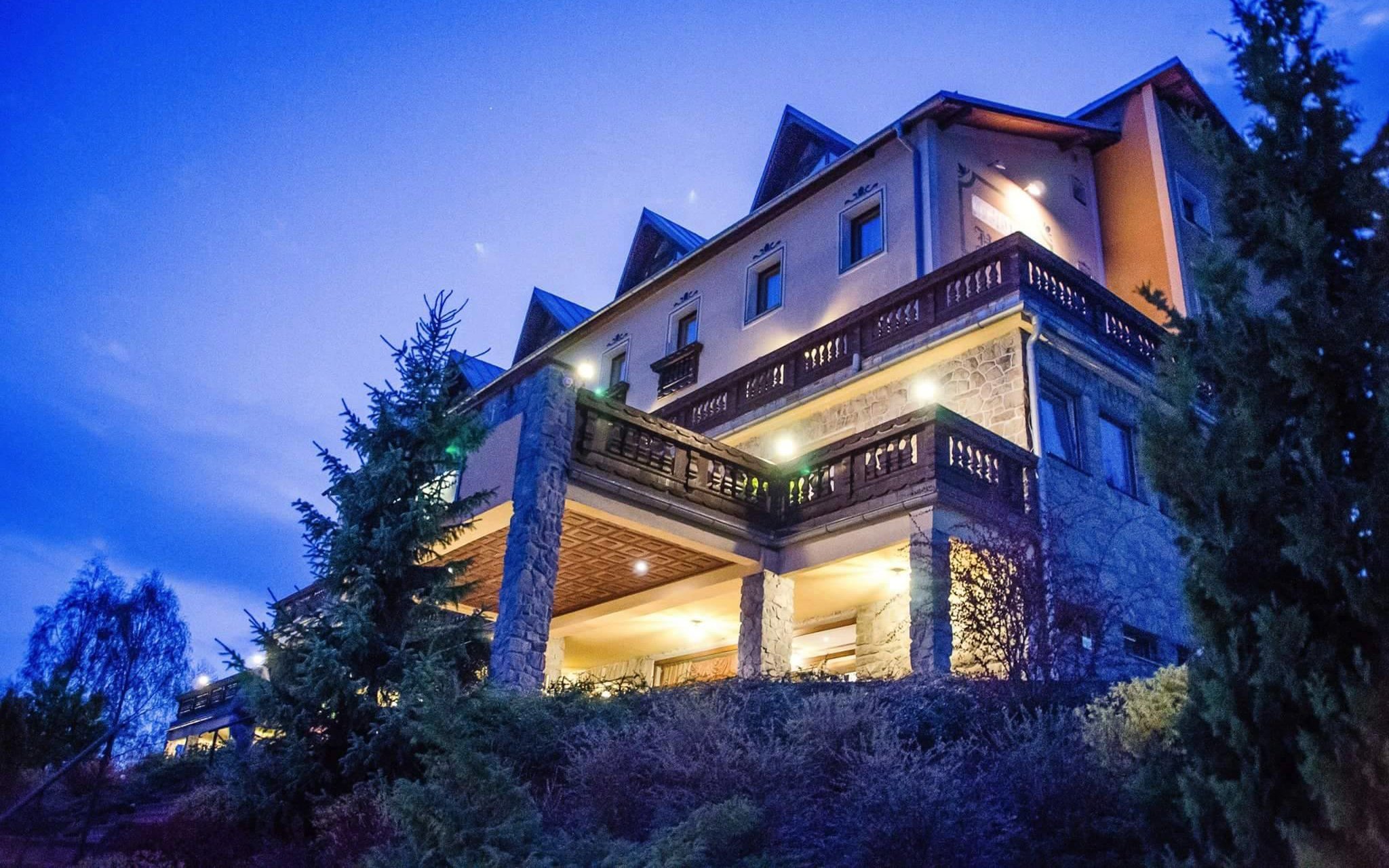 Ubytovanie/Pobyt: Hotel Husárik ****, Časť u Husárikov 2259, Čadca 022 04, recepcia@hotelhusarik.sk