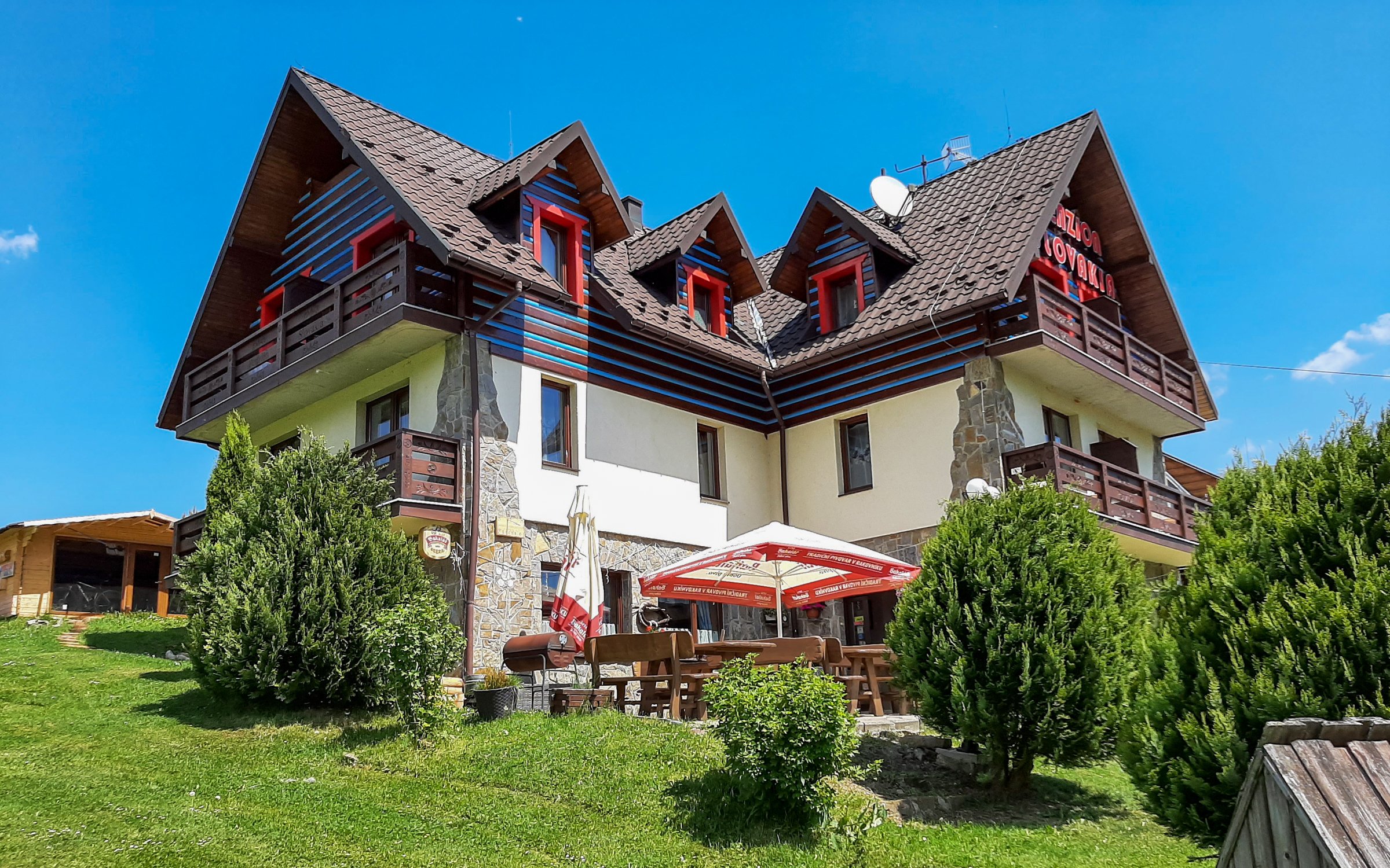 Ubytovanie/Pobyt: Penzión Slovakia, Ždiar 668, Ždiar 05955, penzionslovakia@gmail.com