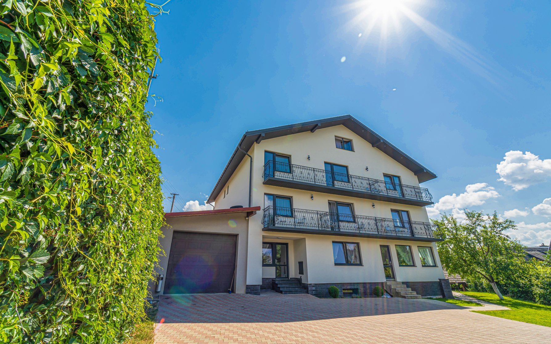 Ubytovanie/Pobyt: Penzion Čikovský, Hlavná 78/21, Stará Lesná 059 52, dodo.cikovsky@gmail.com