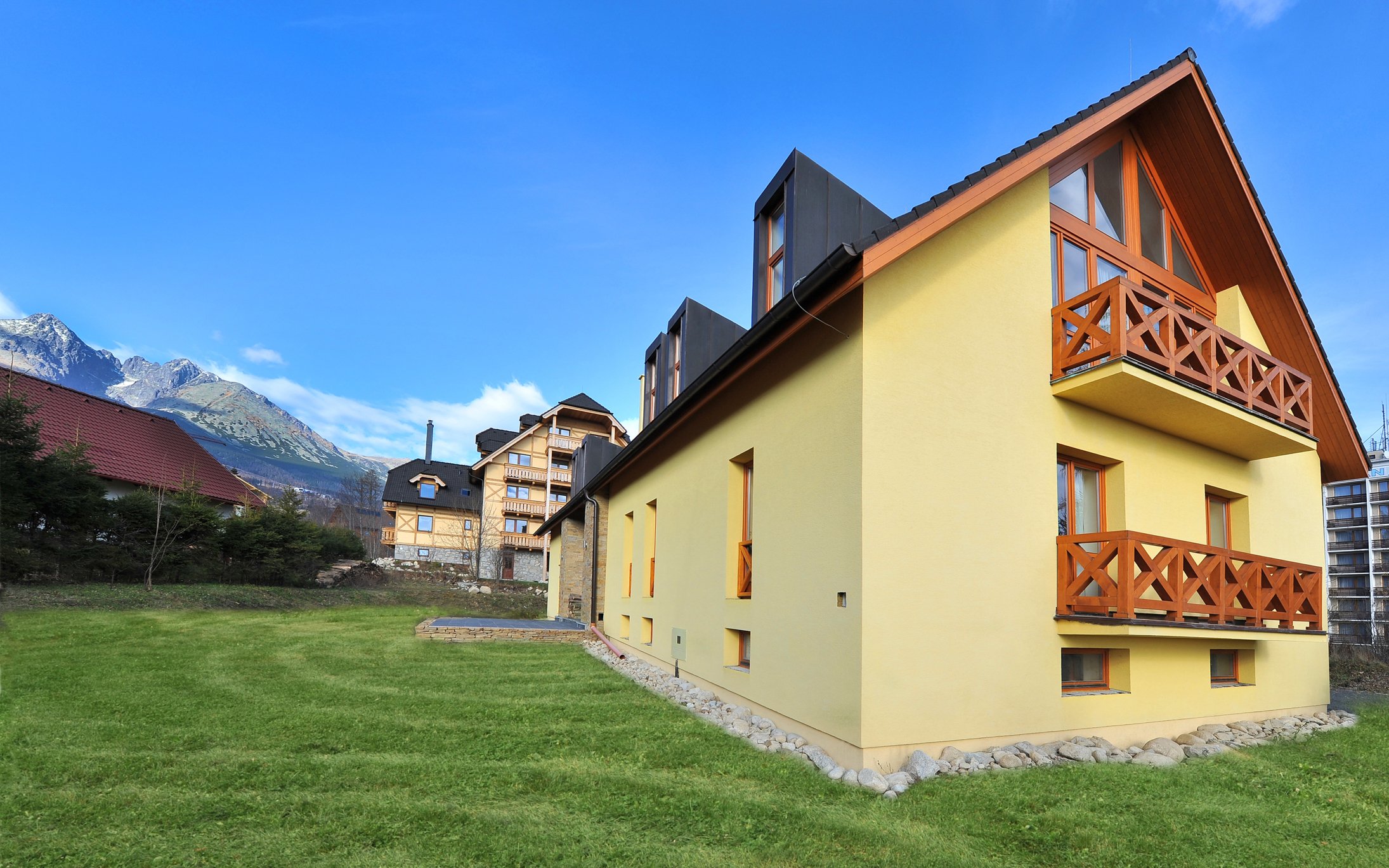 Ubytovanie/Pobyt: Aplend Vila Magnólia, Tatranská Lomnica 103, 059 60 , Tatranská Lomnica Slovensko, Tatranská Lomnica 059 60, tatry@aplend.com